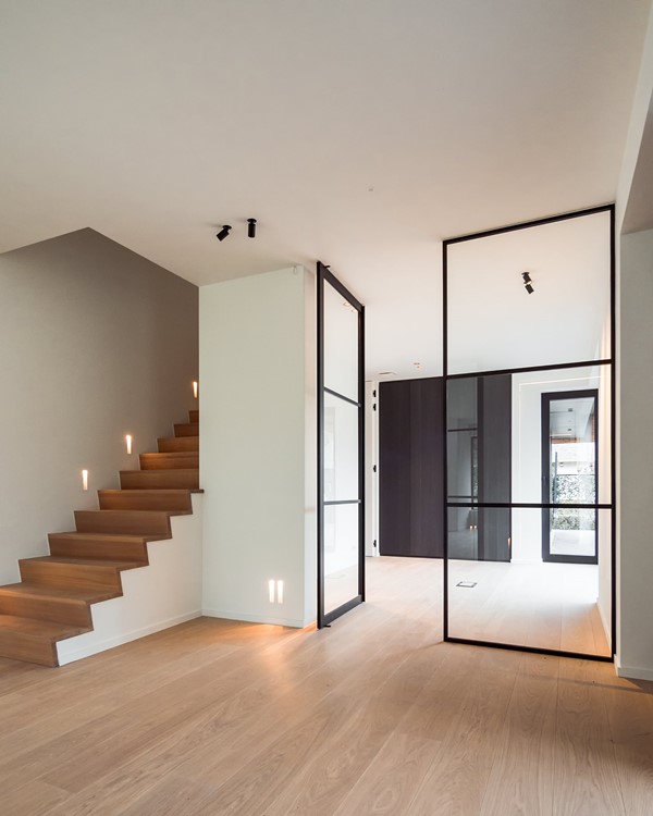 Minimal Frame Projects - Internal glass walls and doors