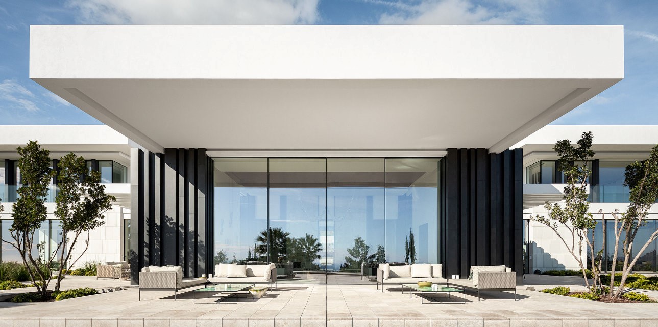 MFP18 Sliding Doors at Minimal Frame Projects