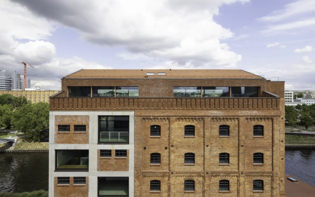 Unveiling the Untold Success: Custom Glazing Solutions for Unique Architectural Projects in North London.
